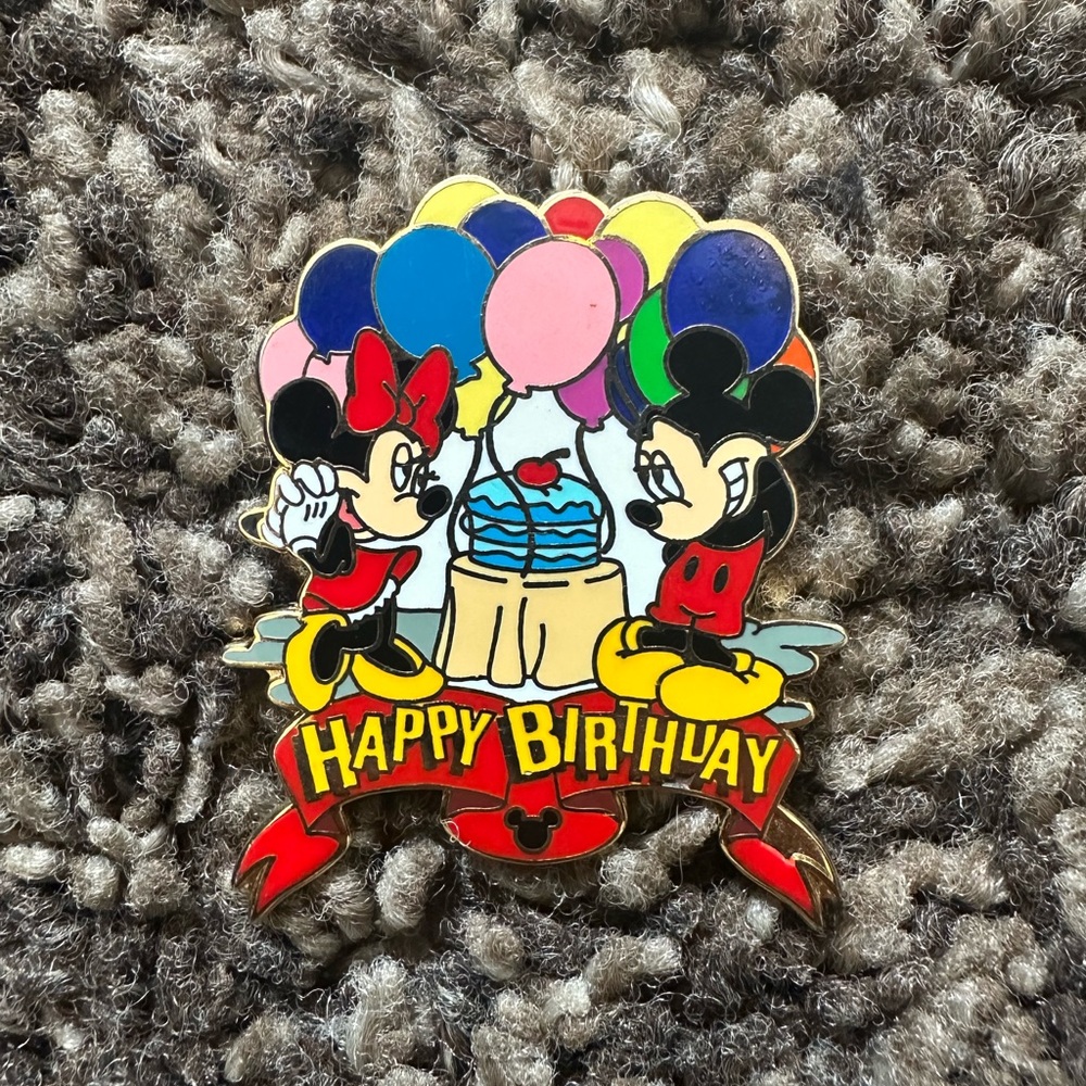 Disney Minnie and Mickey Happy Birthday Hidden Mickey Pin